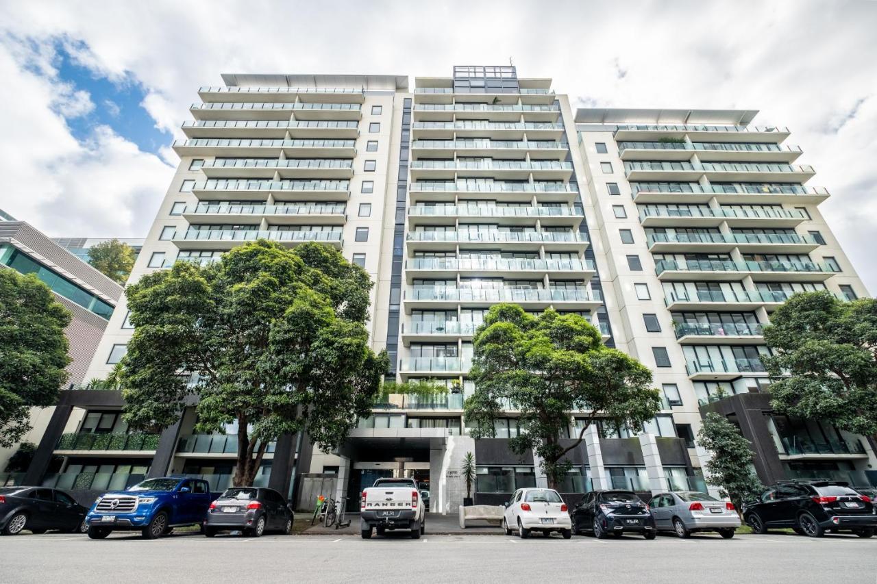 Mega Style Apartments Capri Мелбърн Екстериор снимка