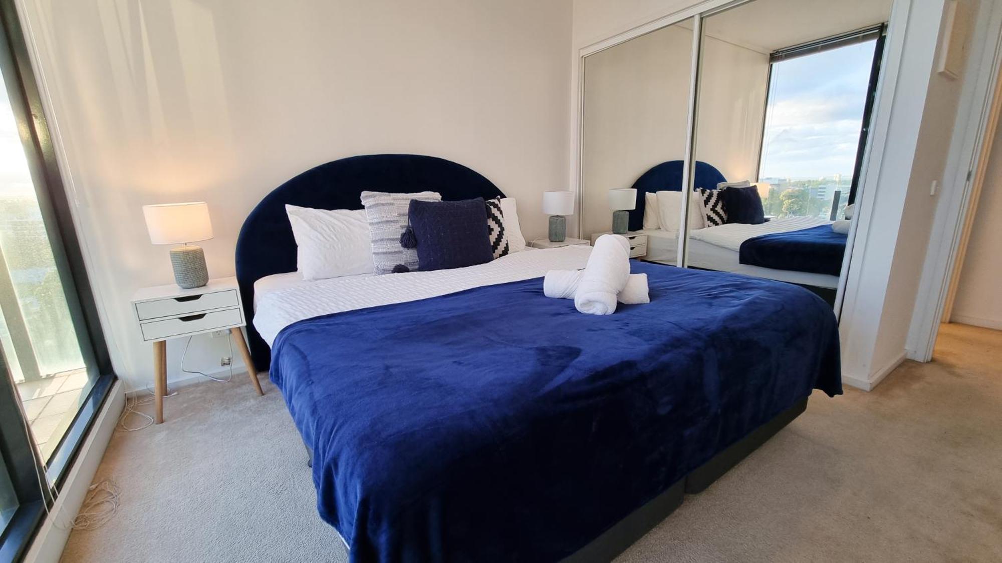 Mega Style Apartments Capri Мелбърн Екстериор снимка