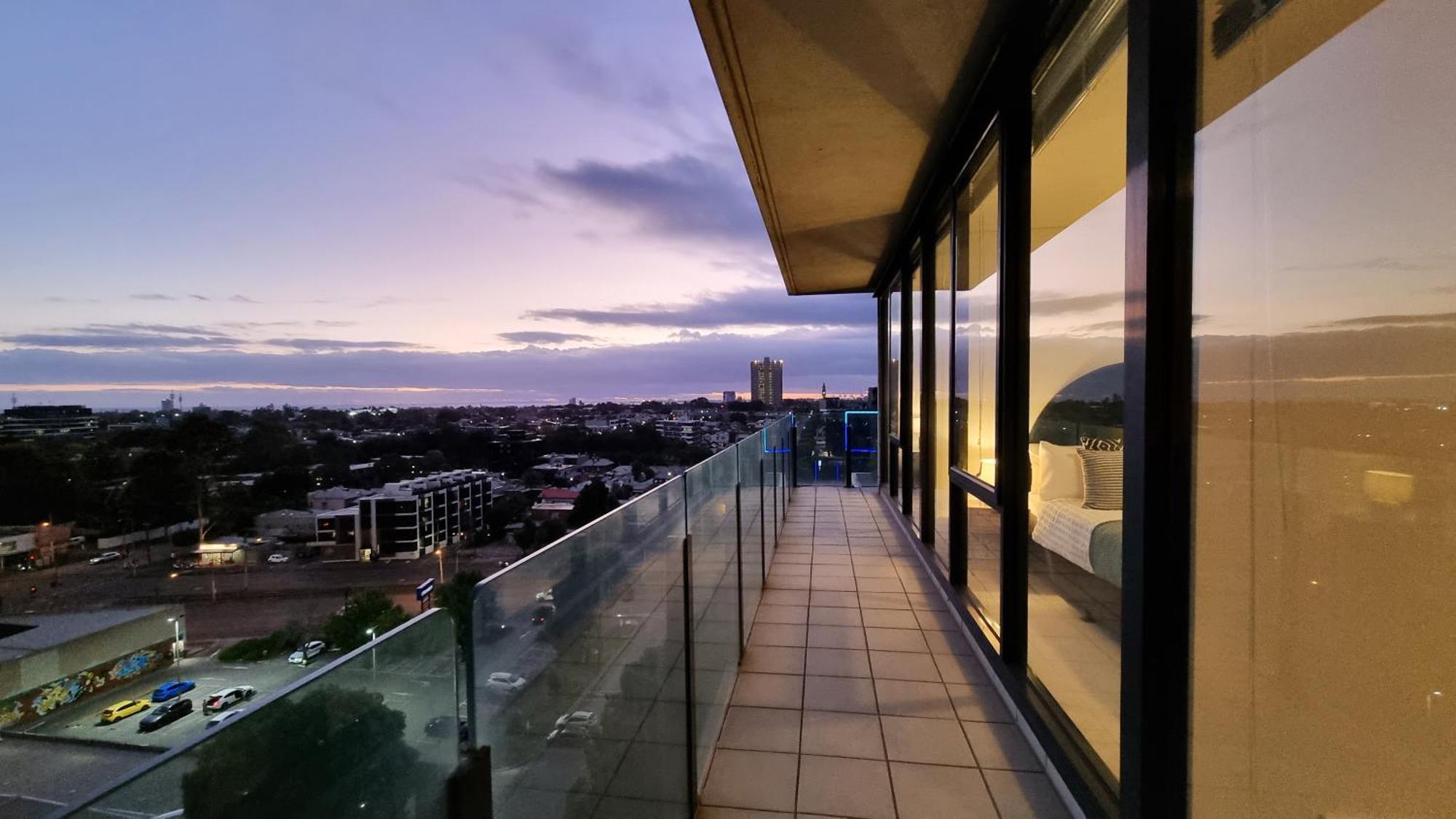 Mega Style Apartments Capri Мелбърн Екстериор снимка